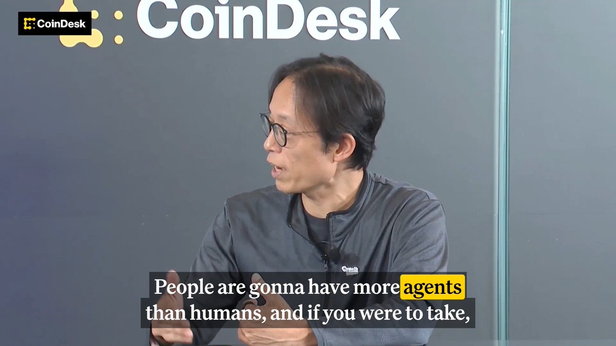 🤖 "People are gonna have more agents than humans." Yat Siu says blockchain will be how these agents do native transactions. Live from KBW2026.