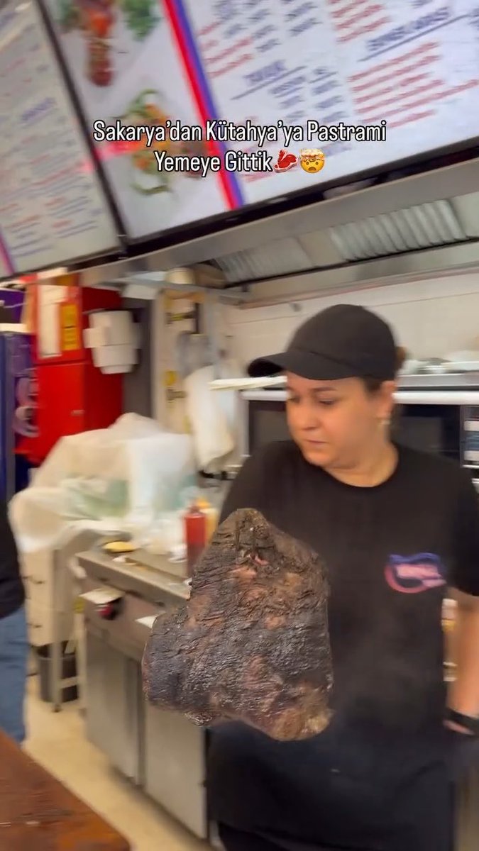 Sakarya’da bir işletme yerli pastrami satışına başladı. (ig/sakarya_gurmesi)