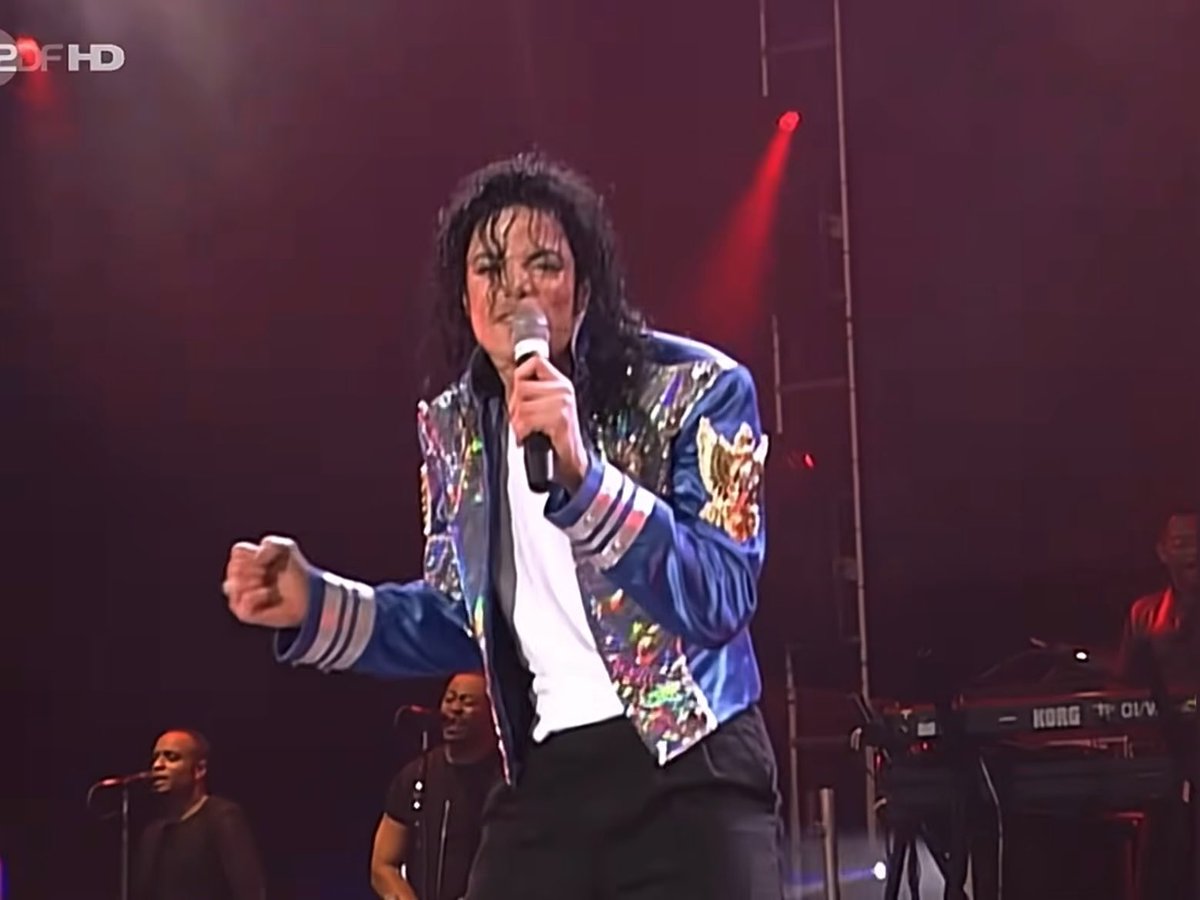 oh that nasty move when he sang 7inchs in 🫠