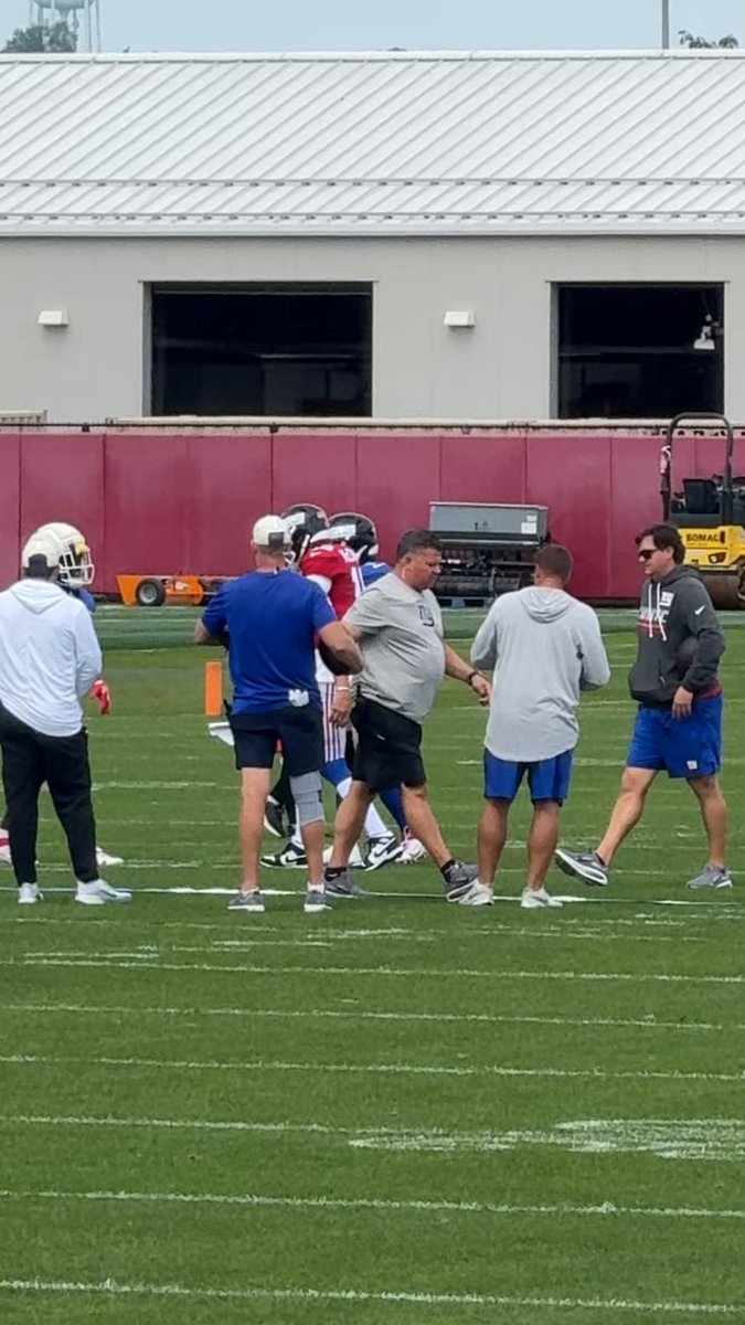 JJ McCarthy first look in a Giants (practice) uniform With the throwback helmets this week