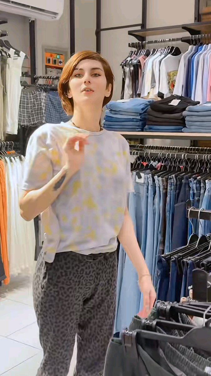 Shopping Time 🫢🤪