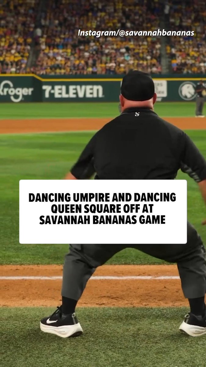 The Savannah Bananas dancing umpire and Texas Rangers dancing queen faced off in an epic dance battle! 💃🕺 🎥: IG/thesavbananas