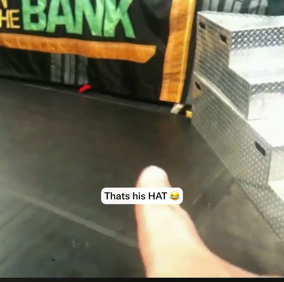 THE JOHN CENA BOO’S WERE SO LOUD DURING THIS MOMENT THE WHOLE BUILDING SHOOK 😭 THE FAN THREW CENA’S HAT BACK AT HIM ALMOST INSTANTLY. REAL HATE.