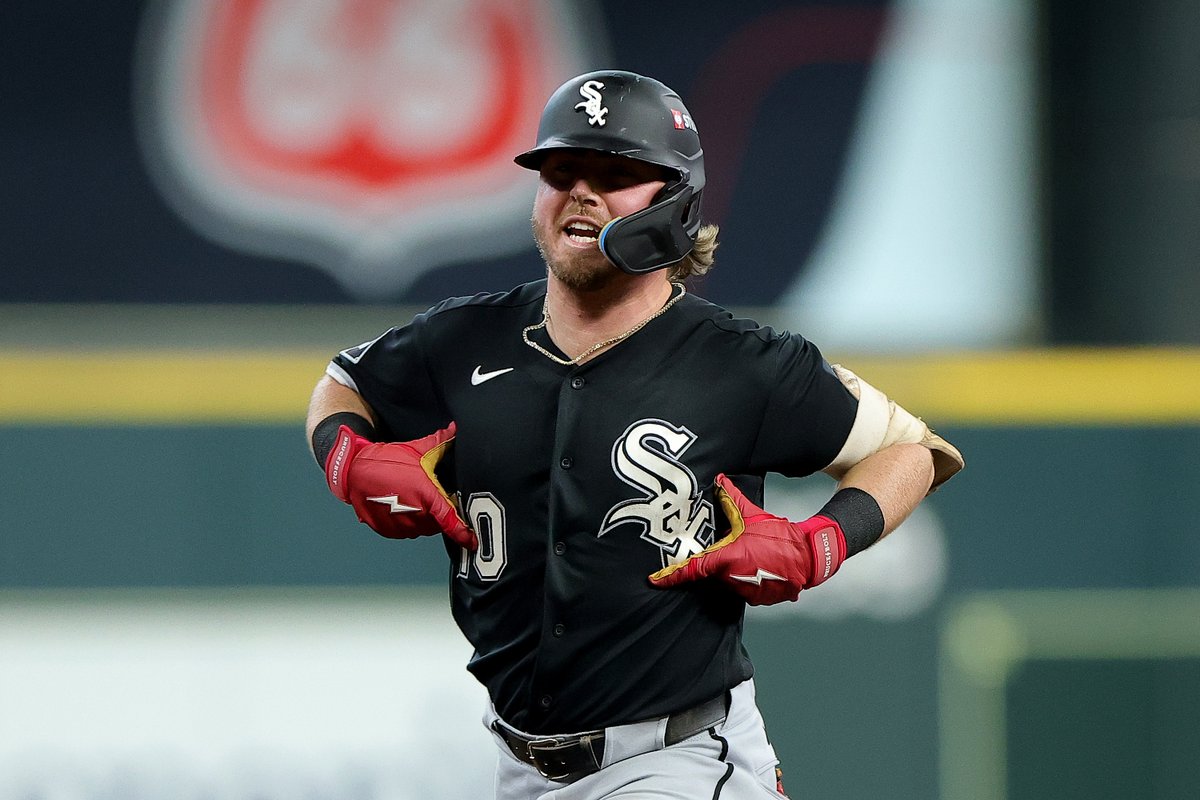 CHASE MEIDROTH THREE-RUN HOMER White Sox have broken it open!