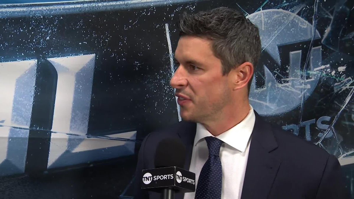 Sid talked to Edzo before the game about him entering season 22 and the deep PIT PHI rivalry 🔥🐧
