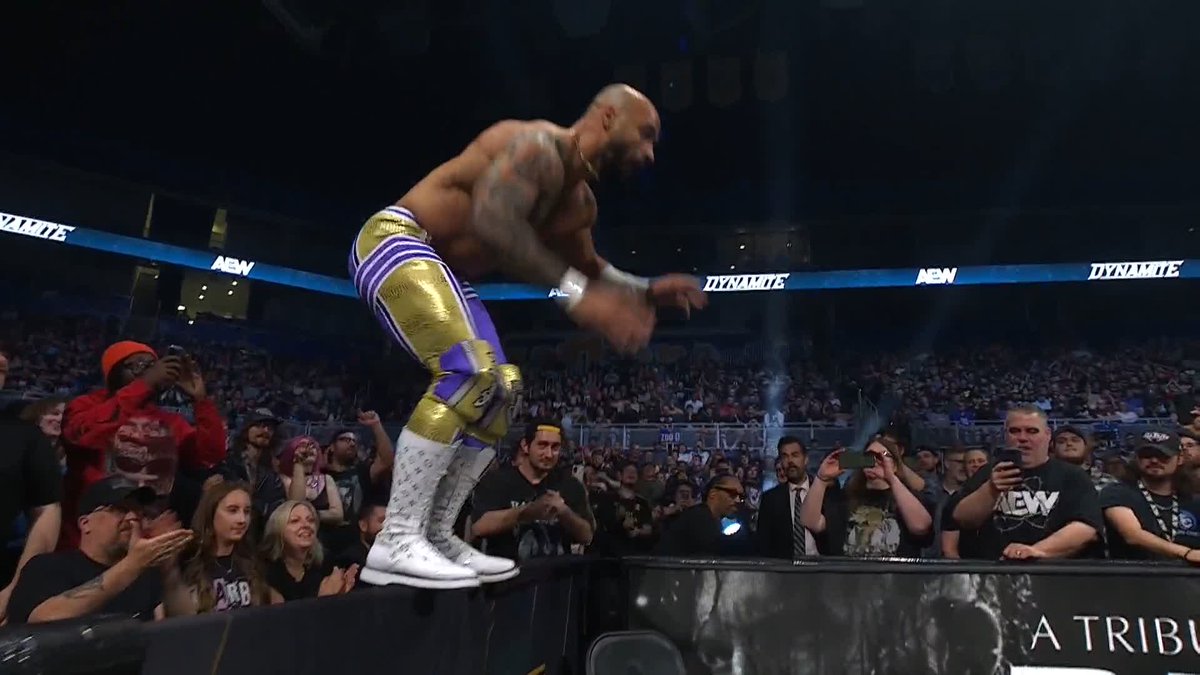 👍 from the AEW World Champion! Watch #AEWDynamite A Tribute to PAC on TBS &amp; HBO Max