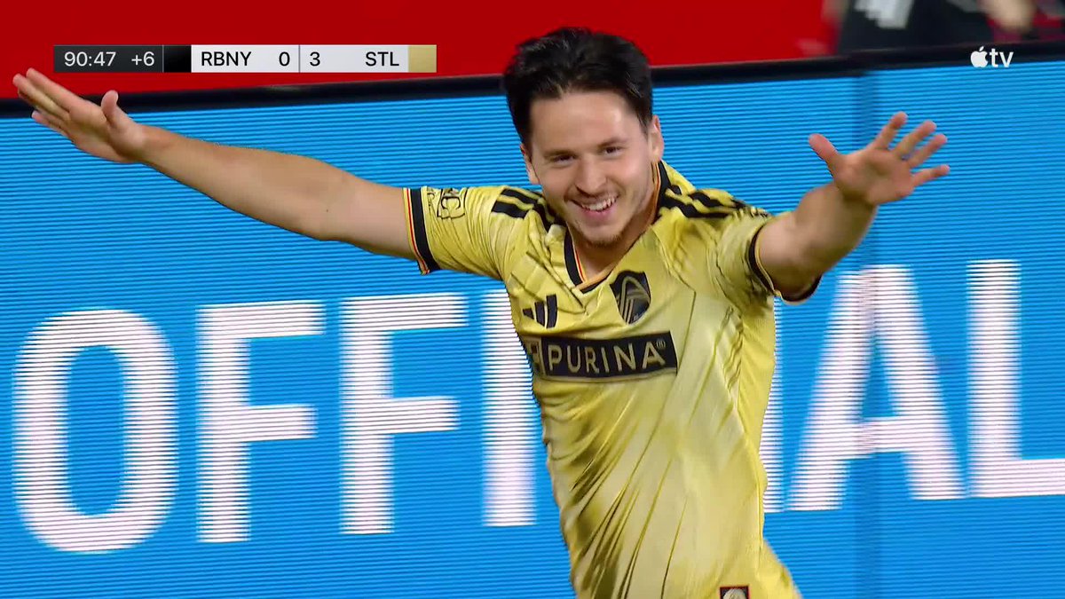 Another nail 🔨 Tomas Ostrak bags a third unanswered goal for St Louis CITY SC in stoppage time!