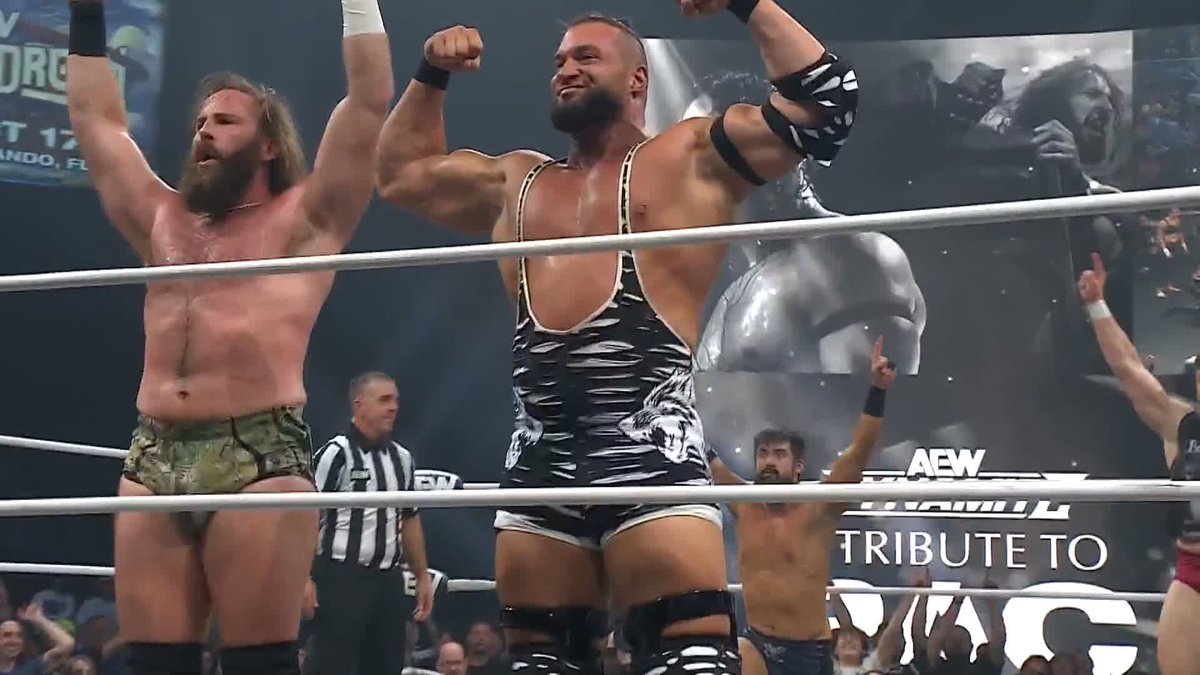 BUSAIKU KNEES FROM DANIELSON &amp; YUTA #AEWDynamite