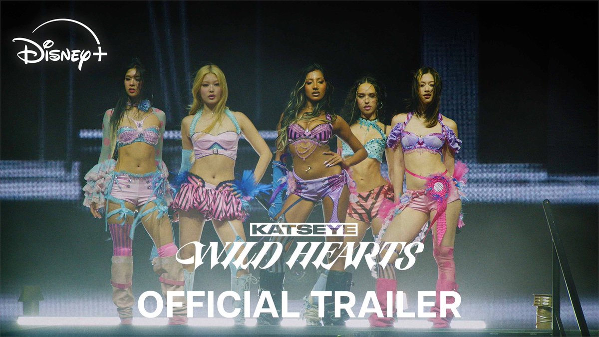 予告編解禁🩷 『KATSEYE: WILD HEARTS』 ⠀ 新世代グローバル・ガール・グループ #KATSEYE の軌跡を追う ドキュメンタリー映画🎥 ⠀ 歓喜と挫折を越え、世界の頂点へ 愛する“ファン達”へ贈る、熱きラブレターを お届け💌 ⠀ #ディズニープラス スターにて 10/16(金)独占配信決定✨