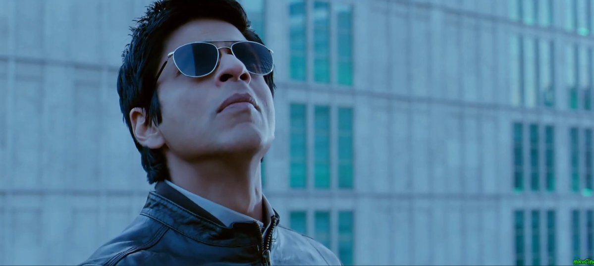 Megastar #ShahRukhKhan Jumping From The 37th Floor Without a Body Double and Delivering a Sequence This insane is Nothing Short of Hollywood Level 🔥