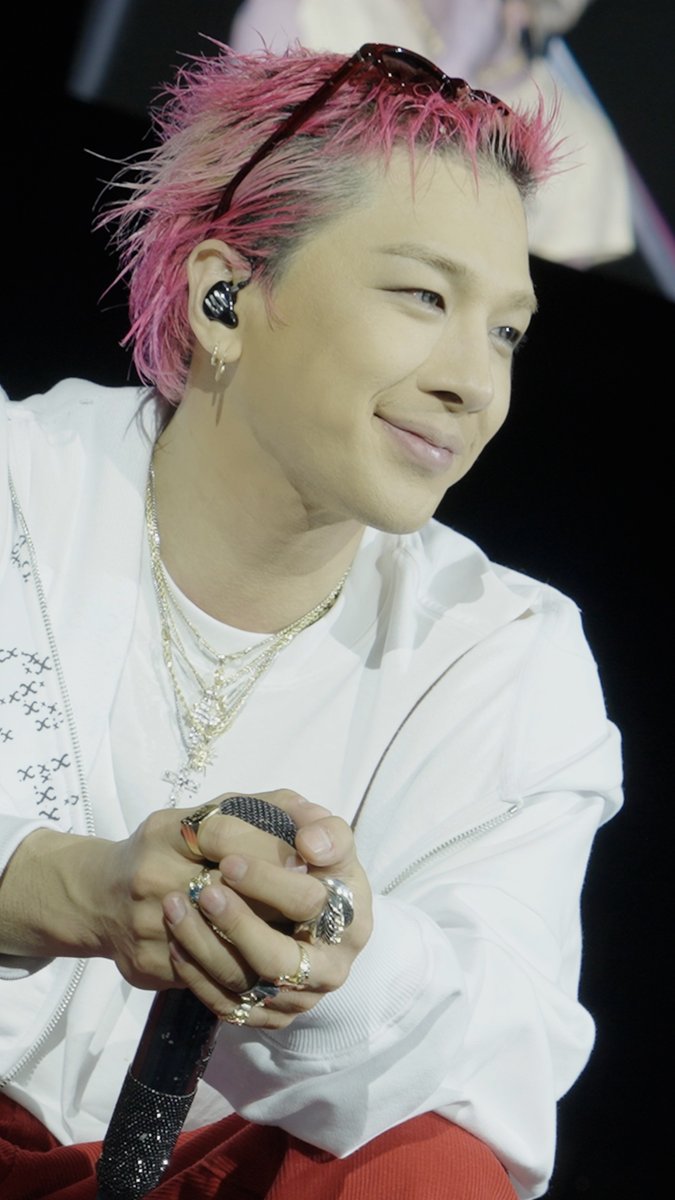 TAEYANG - BIGBANG 2026-2027 WORLD TOUR < XX : COSMOS > IN LONDON 💛 #TAEYANG #태양 #BIGBANG #COSMOS_WORLD_TOUR #BIGBANG_IS_BACK #20thAnniversary #THEBLACKLABEL #더블랙레이블