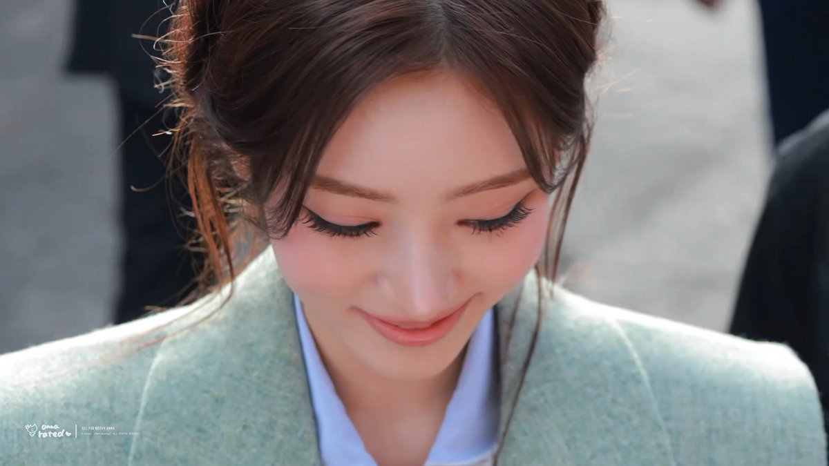 261001 CHLOÉ #ANNAxCHLOÉ #MEOVV #미야오 #ANNA #안나