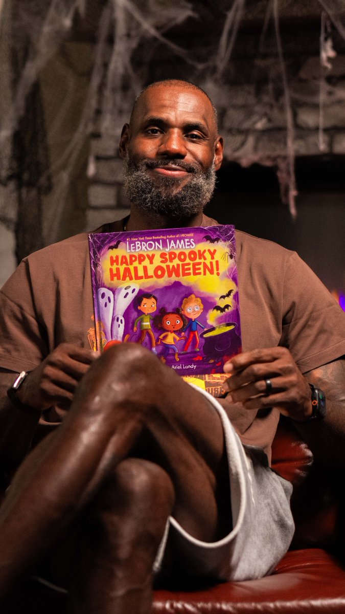 Spooky season is officially here and so is LeBron James’ newest children’s book, Happy Spooky Halloween! 👻👑 Grab your copy and read along with LeBron. 🎃