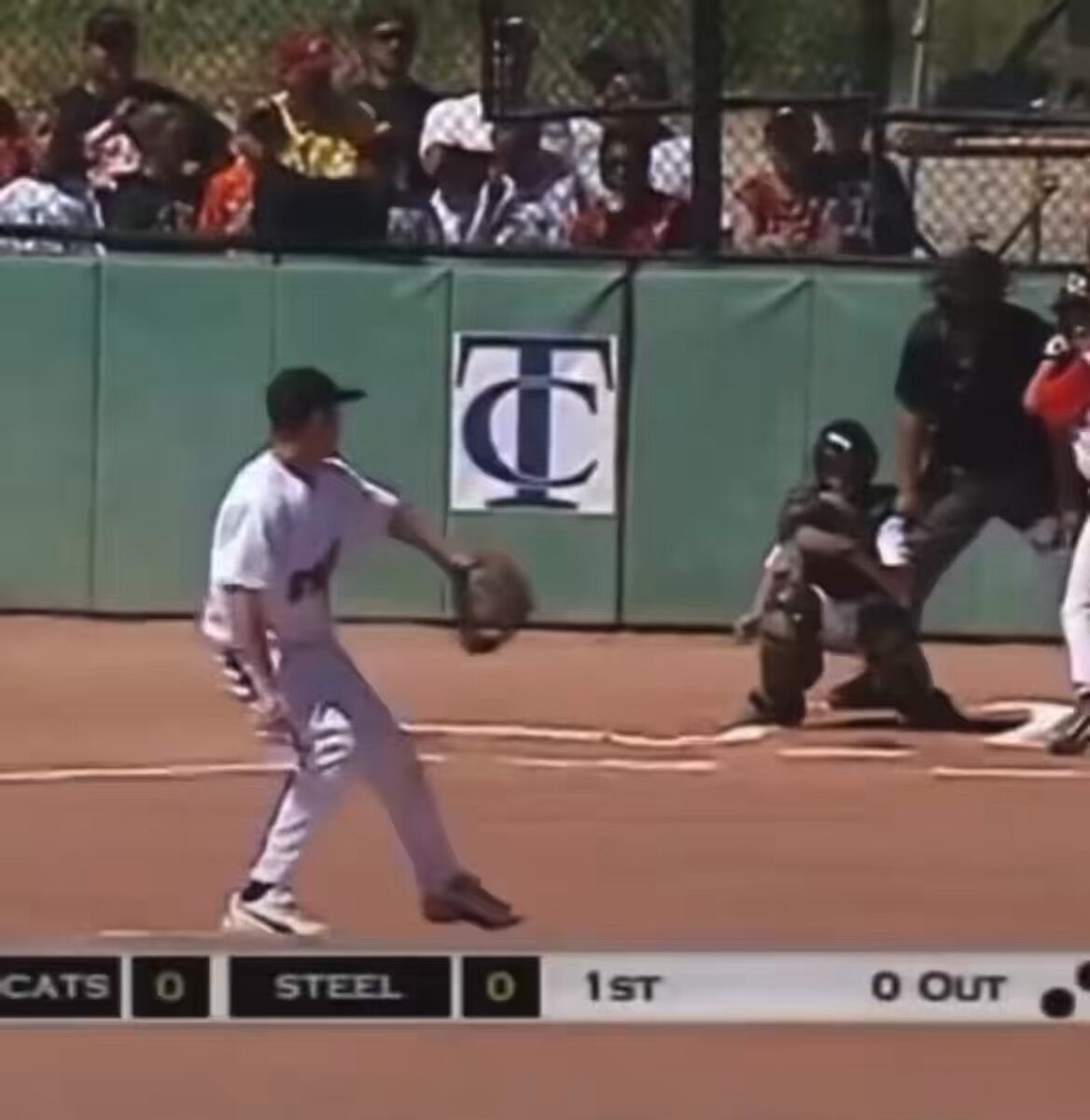 Bryce Harper at 12 years old: 6’1 170lbs 79 MPH He wasn’t kidding when he said that he’s been under the spotlight since he’s been 10 years old and 3000 fans rooting against him. Built different