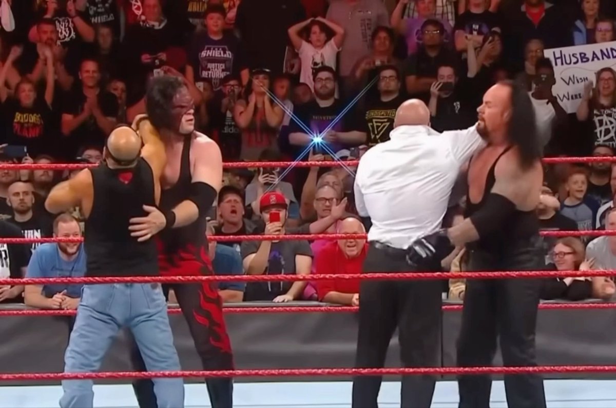 8 years ago today: Degeneration X and The Brothers Of Destruction brawled in the middle of the ring on RAW to set up their match at ‘CROWN JEWEL’ THE CROWD REACTION SOUNDED LIKE THIS TOOK PLACE IN THE ATTITUDE ERA 🔥 (2018)
