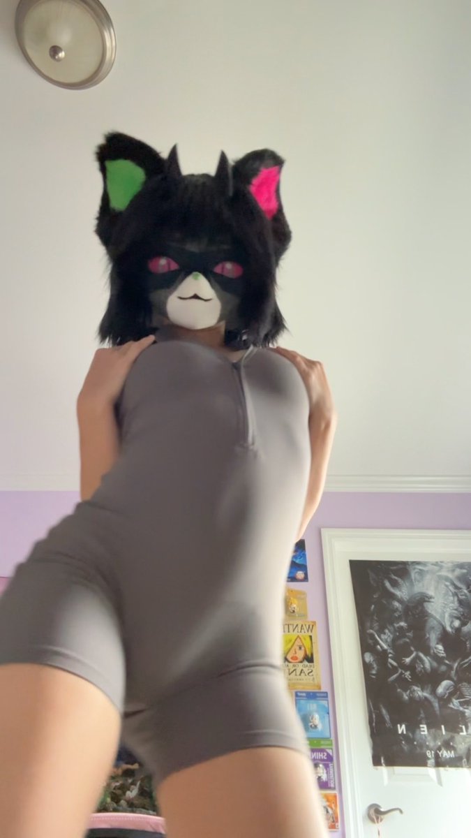 Do you like furry girls? . . #furry #fursona #furrygirl