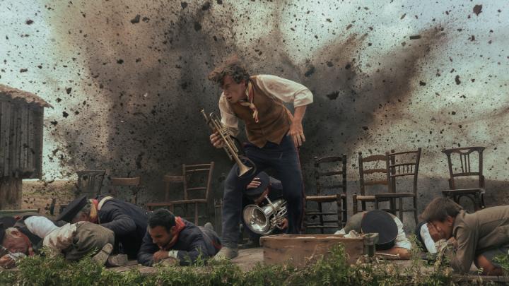 "A bold and grandiose epic." LA BOLA NEGRA, a film by Javier Calvo and Javier Ambrossi, is in theaters October 16. Get tickets now: