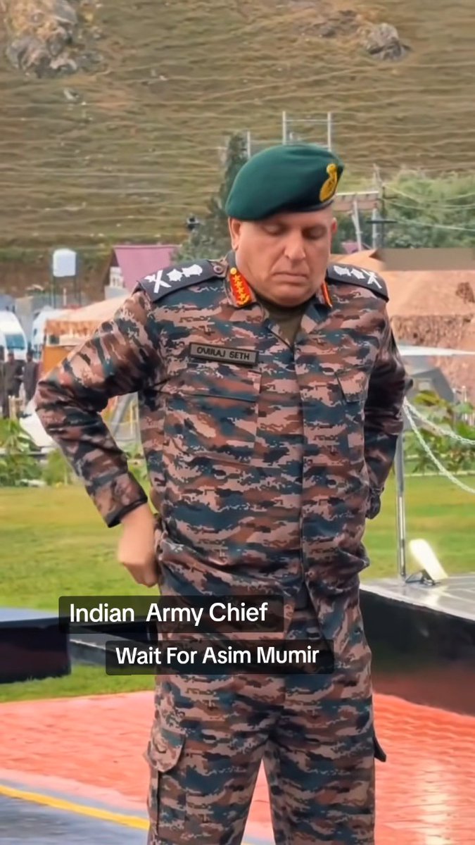 Kia kar Rahe ho aap..Aise Nahi Personality hai