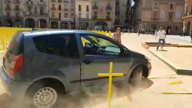 Feliz aniversario 1-O Esto pasó en Vic HONOR