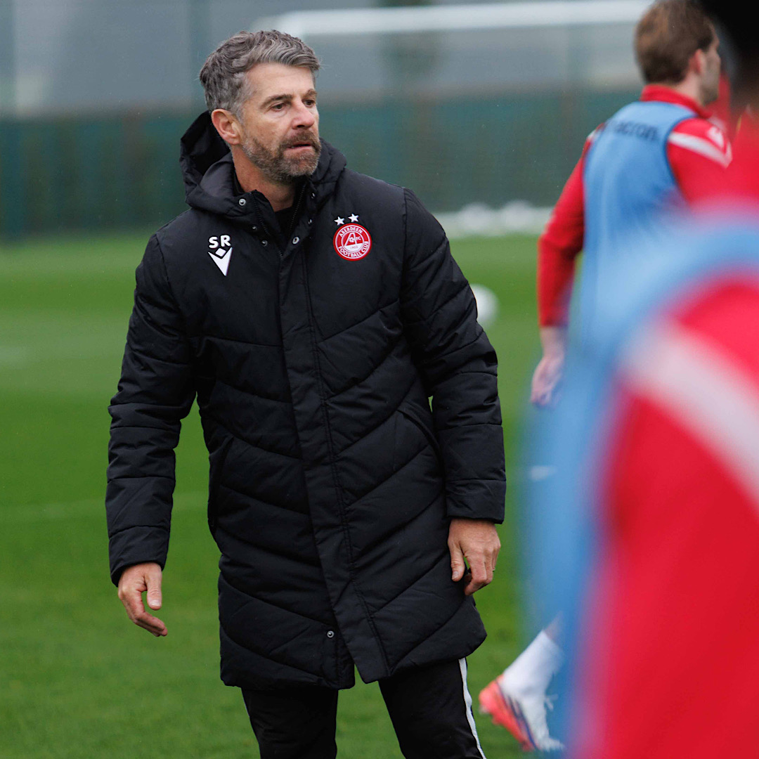 🔙 Season so far 🚍 Form on the road 🔋 Dons returning to fitness ❤️ Character of the group 👊 An exciting month ahead RedTV subscribers can watch our latest interview with Stephen Robinson now ⤵️ 📺