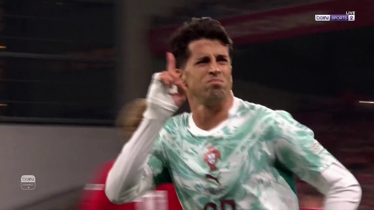 ⚽️🔥 جواو كانسيلو يفتتح التسجيل للمنتخب البرتغالي بلمسة رائعة #دوري_الأمم_الأوروبية