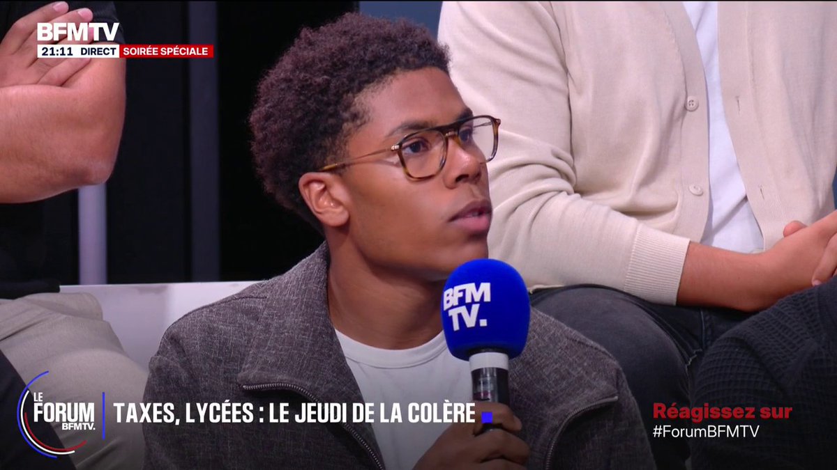 Pour Nathanaël Combary, président du conseil d’administration du Renouveau Lycéen, "la représentation lycéenne qui existe n'est pas écoutée" #FORUMBFMTV