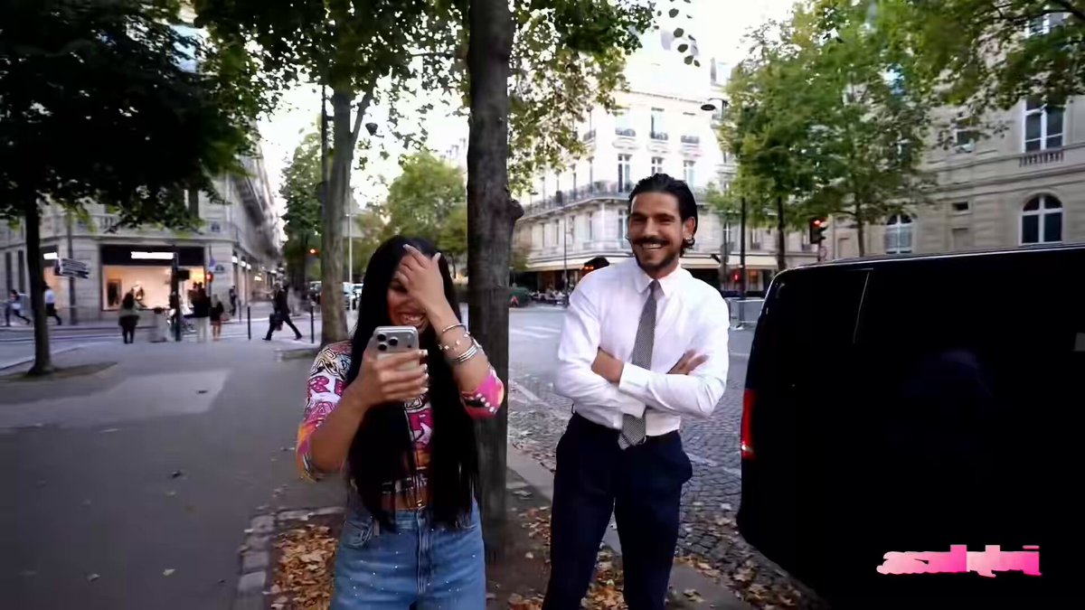 Jordyn Lucas started flirting heavily with her driver in Paris after seeing how good-looking he was 😭👀 “You sure you wanna drive, or do you wanna get back here with me?”