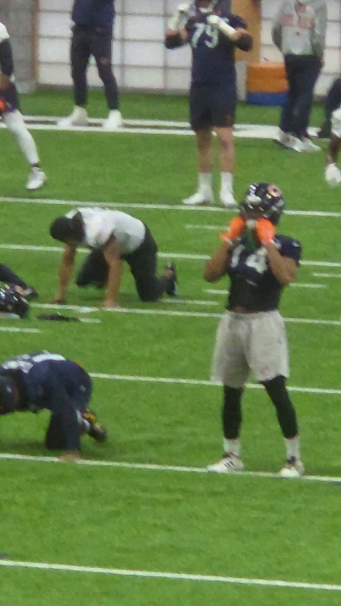 Look who was back at practice. Bears nickel cornerback Kyler Gordon.