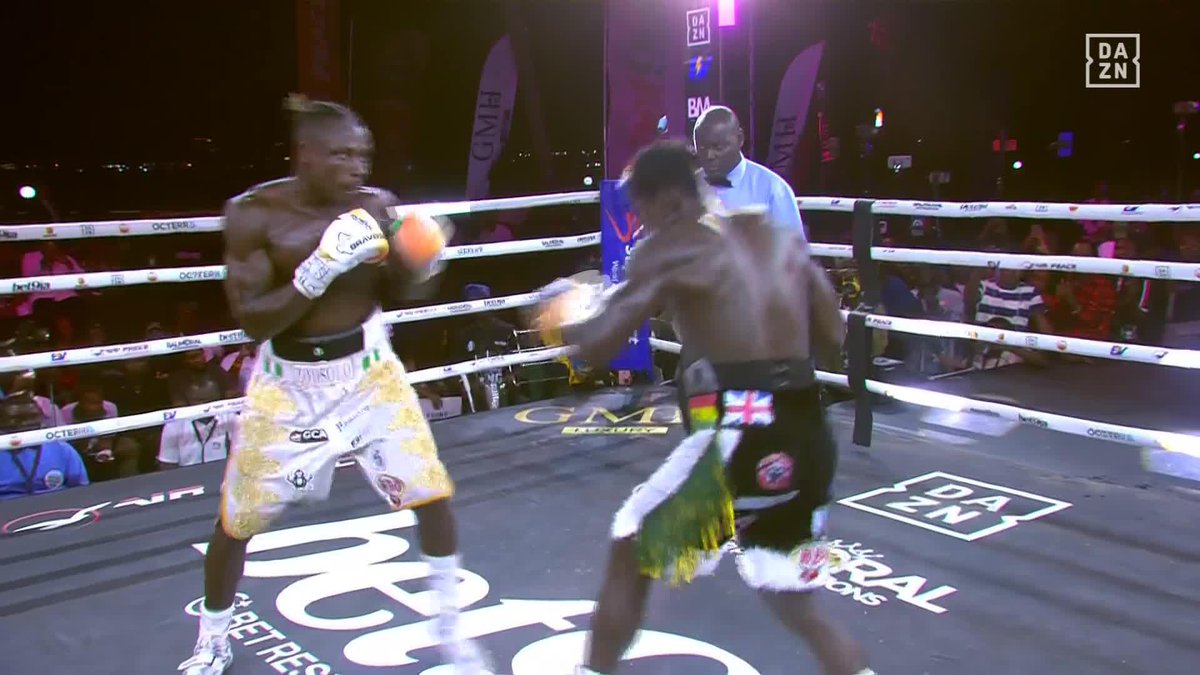 Was this a knockdown ? 👀 #CarterSpeed Live NOW on DAZN ▪️