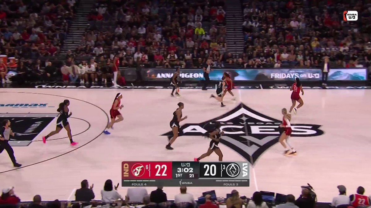 A'ja Wilson 3-ball A'ja Wilson and-one 14 PTS on 5-5 FG in the first quarter