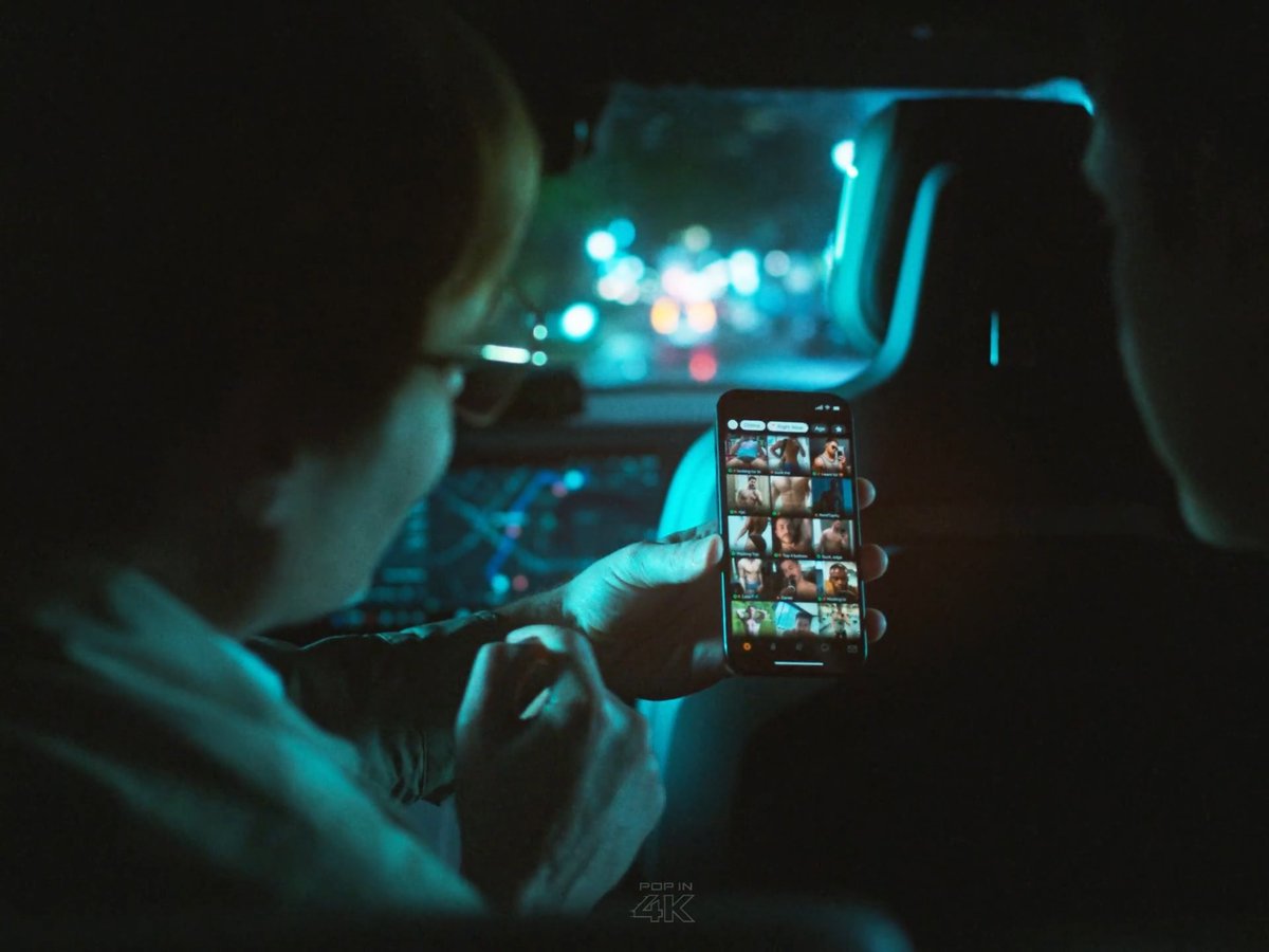 JEFFREY DAHMER USING GRINDR?!?? LMAOO ryan murphy you are actually insane #AHS13