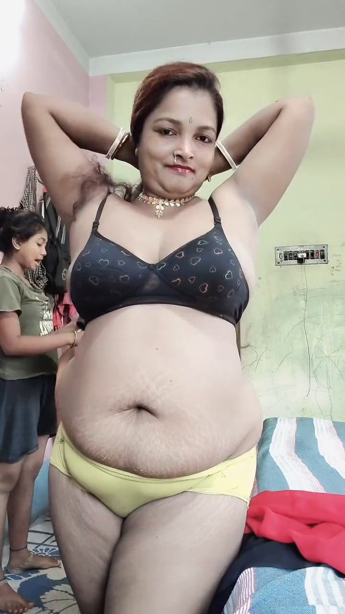 Bhabhi dress change #viralvídeo