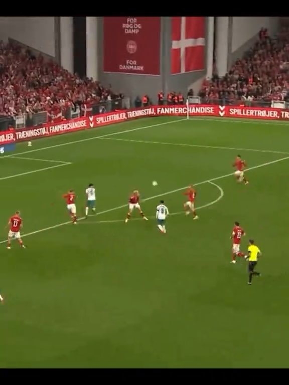 Who else saw this pass from Bruno Fernandes to Ramos? That would’ve been the assist of the year. 😭 Bruno already has 7 goals and assists for club and country this season.
