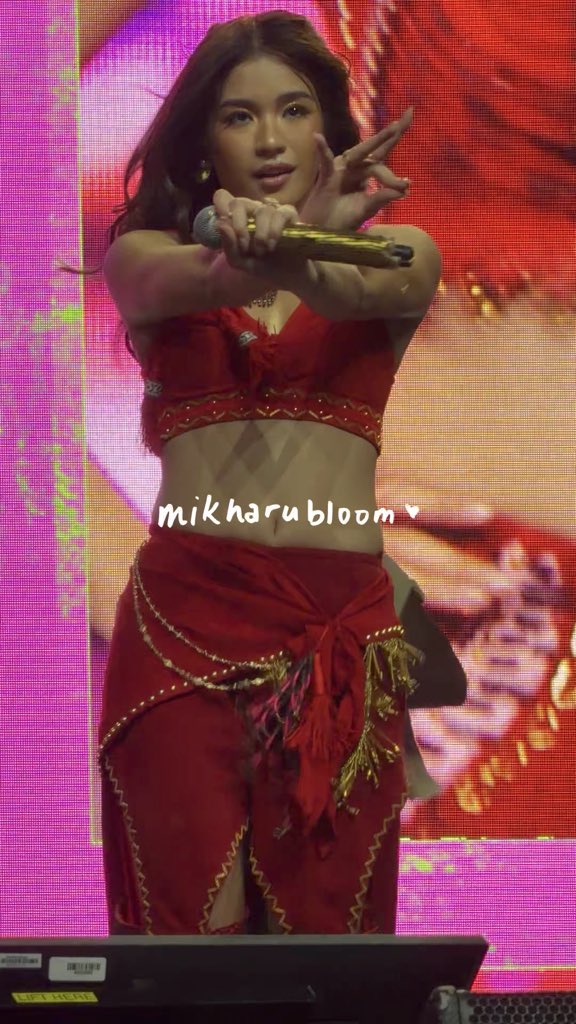 The groove queen, Aiah Arceta 😍#BINI_SIGNALS_WORLDTOUR_2026 #BINI_SIGNALS_SYDNEY #BINI #AIAH