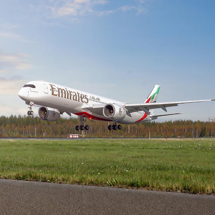 Helsinki, we've arrived. 🇫🇮 Our A350 touches down in Finland's capital for the first time.