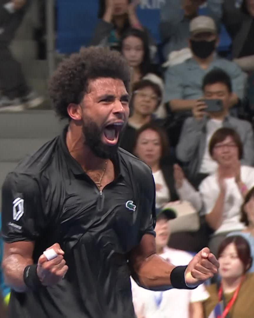 Through in Two 🤝 This second round blockbuster clash goes the way of Arthur Fils as he beats Frances Tiafoe 6-3 7-5 🔥 #japanopentennis