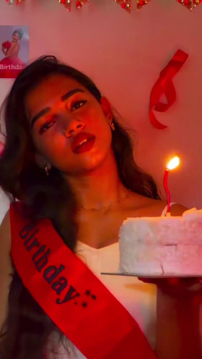 B'day gurl 😘