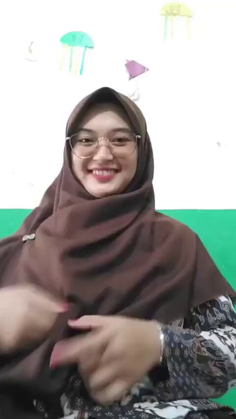 Bu guru lagi rame