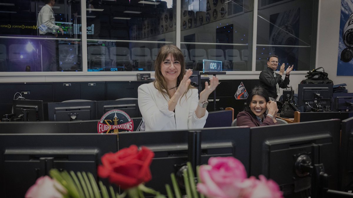 Applications are now open for our newest class of flight directors! Apply before Oct. 12 for a chance to lead missions to the International Space Station, the Moon, and beyond: