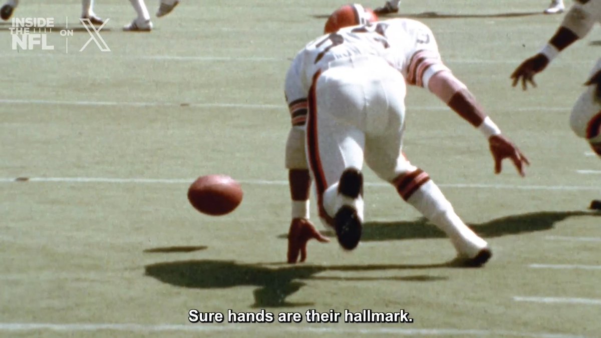 Football follies are timeless 😂 And no one made them come to life like Mel Blanc @InsideTheNFL