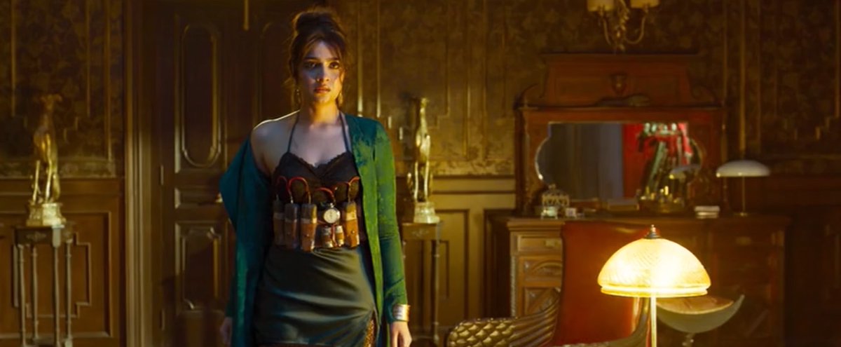 Rukmini’s screen presence >>>>>>> the whole film ngl 😭🔥 #Rukminivasanth #Toxic #yash #Rukku