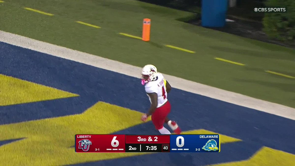 Liberty's Kam Davis has been so impressive tonight. A week after running for 166, he has over 145 and 2 TDs against Delaware. The former blue-chip recruit began his career at Florida State and now looks like one of the best players in CUSA