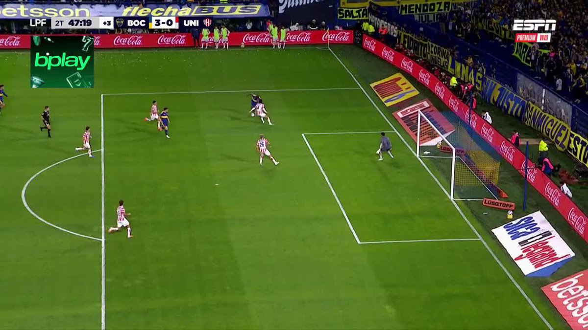 ¡EL APORTE DE 🇪🇨 ENNER VALENCIA! El ecuatoriano controló y asistió a Leonel Flores, quien sacó un potente remate para firmar el 3-0 de Boca Juniors sobre Unión en el Torneo Clausura. ▶️ Mira nuestros partidos de la 🇦🇷 #LigaProfesional por ESPN en el Plan Premium de Disney+ Latinoamérica