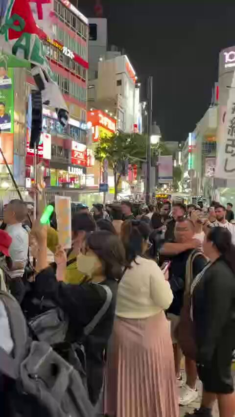 🇯🇵 東京・渋谷スクランブル交差点デモ #渋谷 #戦争反対