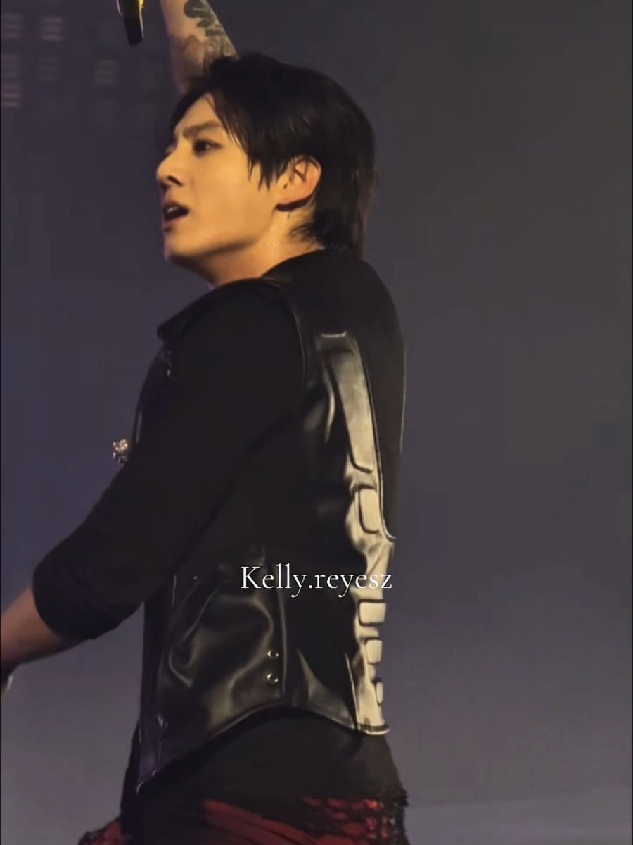 this fancam is CRAZY