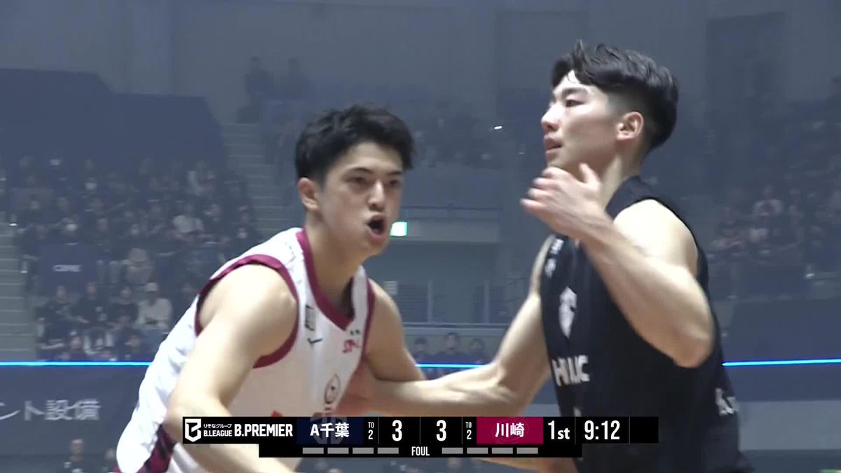 長崎・松浦市出身、同じミニバスで育った2人がプロの舞台で❤️🔥 A千葉#3 黒川が決めれば、川崎#11 米須もすぐさまお返し! 黒川 虎徹 ALTIRI CHIBA / アルティーリ千葉【公式】 米須玲音/Yonesu Reoto 川崎ブレイブサンダース⚡️川崎からバスケの未来を⚡️ 📡バスケットLIVEで生配信中 #Bリーグ #りそなグループ