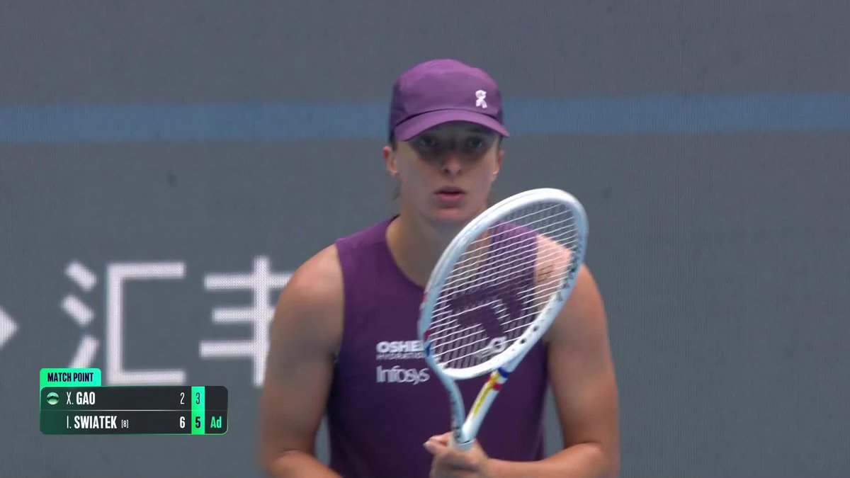 What a way to finish! Iga ลwiฤ
tek secures the win to move on into the third round in Beijing. #ChinaOpen
