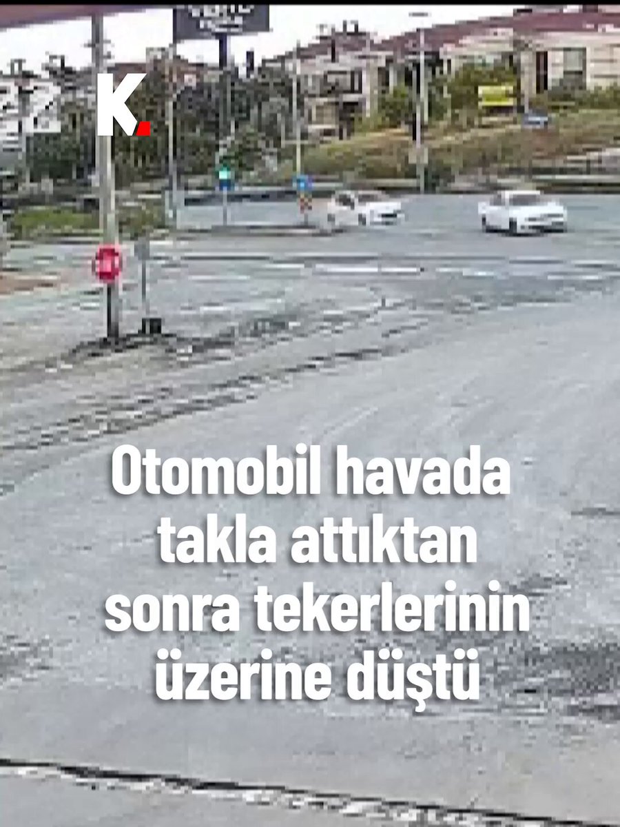 📌Kamyonetin çarptığı otomobil havada takla attı Antalya’nın Manavgat ilçesinde kapalı kasa kamyonetin aynı istikamette giderken çarpıştığı otomobil, havada takla attıktan sonra tekerlerinin üzerine düştü.