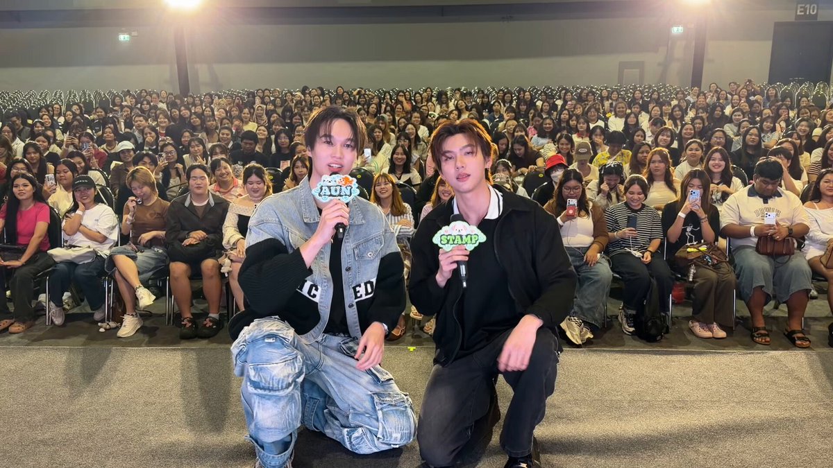 อั๋น - แสตมป์ ขอบคุณทุกคนที่มาเจอกันนะครับ ไว้มาเจอกันอีกน้า napat_un stamp_panachkorn #GMMTVFANIVAL2026HappyFamilyxAS #GMMTV