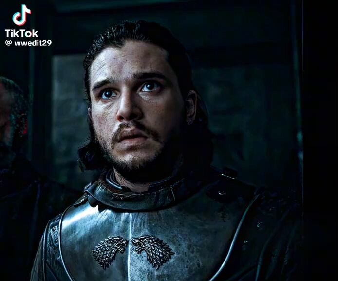 Bro missed the best line Daenerys: I didn’t say you could leave yet. Jon snow: I’m sorry your grace, I don’t need your permission. I AM A KING!! 😭